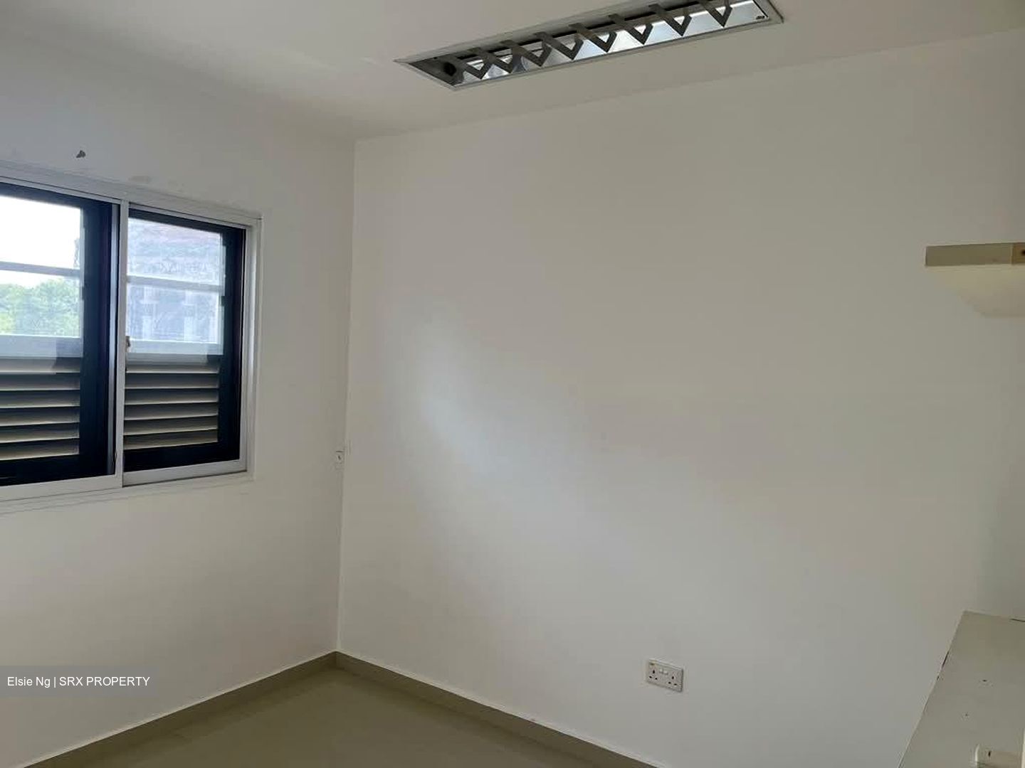 Soho Life (D15), Office #604757941